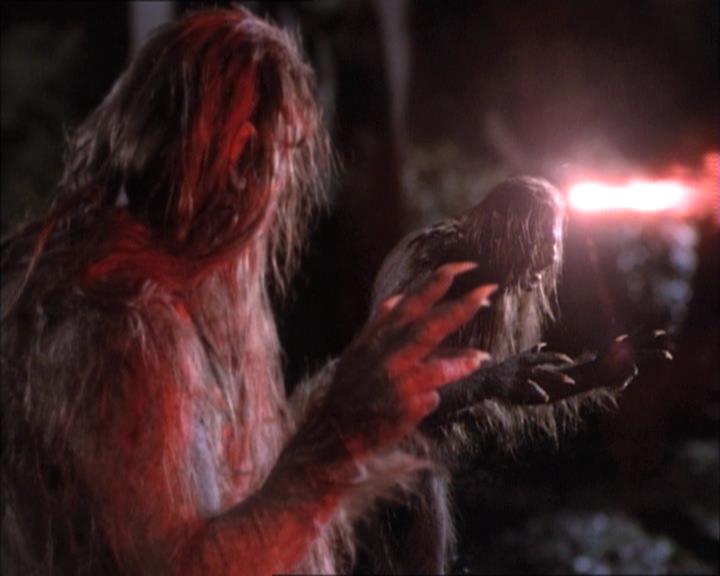 Charmed-Online-dot-net_112TheWendigo2259.jpg