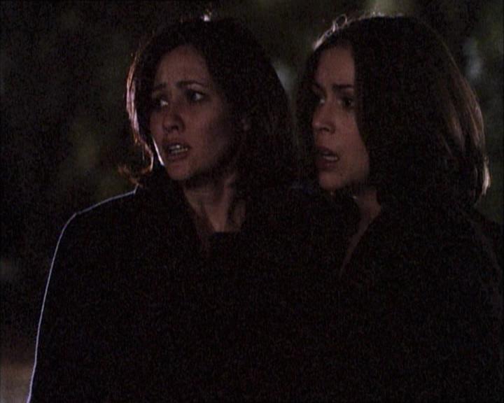Charmed-Online-dot-net_112TheWendigo2267.jpg