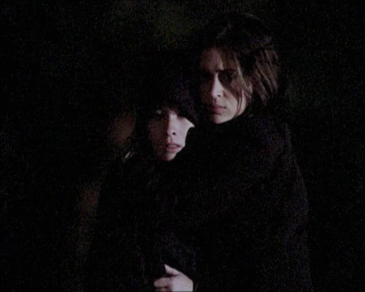 Charmed-Online-dot-net_112TheWendigo2330.jpg