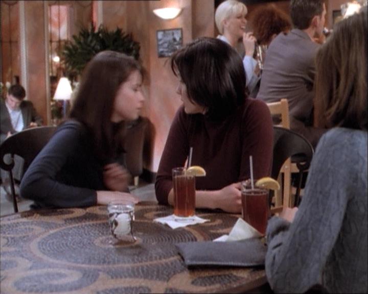 Charmed-Online-dot-net_112TheWendigo2430.jpg