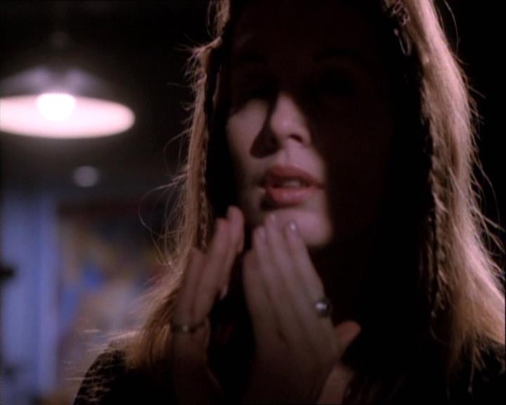 Charmed-Online-dot-net_113FromFearToEternity0207.jpg Charmed-Online-dot-net_113FromFearToEternity0207.jpg