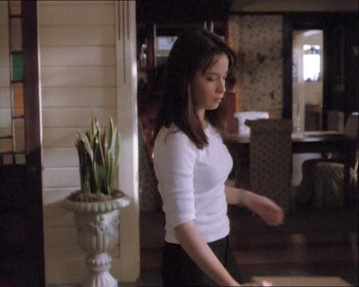 Charmed-Online-dot-net_113FromFearToEternity0359.jpg