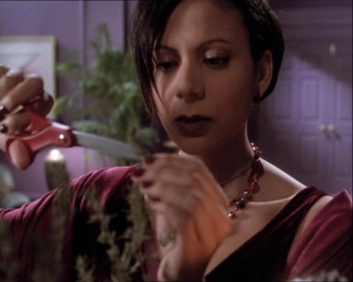 Charmed-Online-dot-net_113FromFearToEternity0898.jpg Charmed-Online-dot-net_113FromFearToEternity0898.jpg