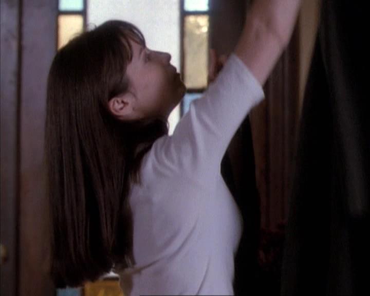 Charmed-Online-dot-net_114SecretsAndGuys0388.jpg