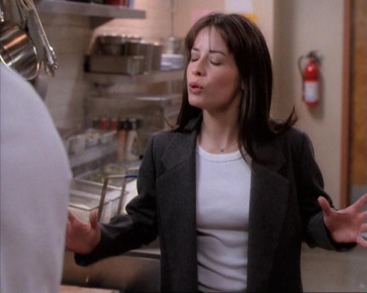 Charmed-Online-dot-net_114SecretsAndGuys0534.jpg