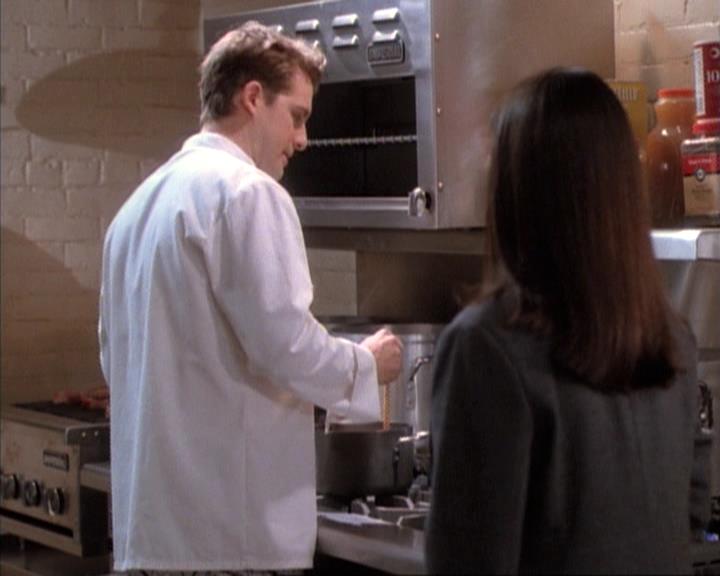 Charmed-Online-dot-net_114SecretsAndGuys0560.jpg