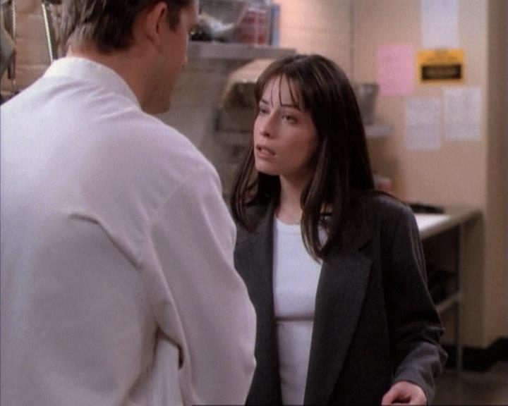 Charmed-Online-dot-net_114SecretsAndGuys0568.jpg