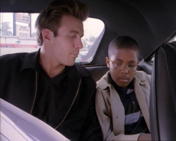 Charmed-Online-dot-net_114SecretsAndGuys0657.jpg Charmed-Online-dot-net_114SecretsAndGuys0657.jpg