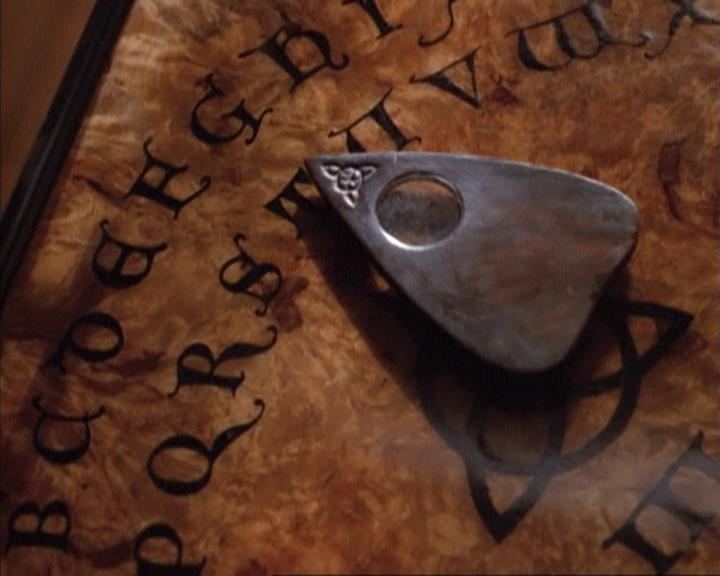 Charmed-Online-dot-net_114SecretsAndGuys0974.jpg Charmed-Online-dot-net_114SecretsAndGuys0974.jpg