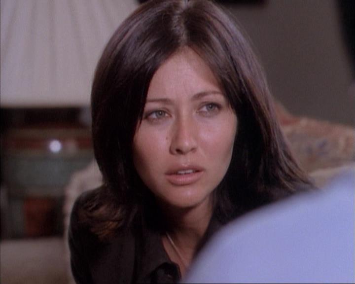 Charmed-Online-dot-net_114SecretsAndGuys1276.jpg Charmed-Online-dot-net_114SecretsAndGuys1276.jpg