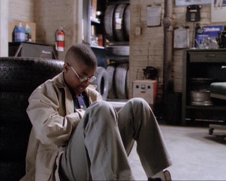 Charmed-Online-dot-net_114SecretsAndGuys1331.jpg Charmed-Online-dot-net_114SecretsAndGuys1331.jpg