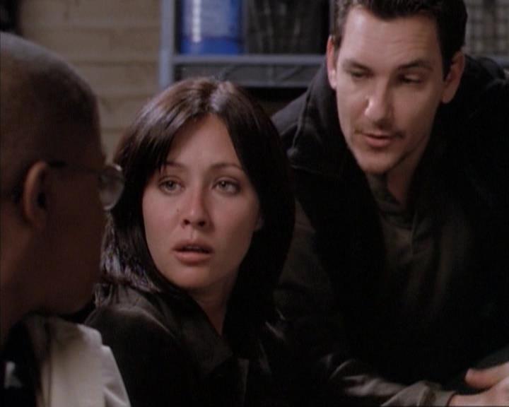 Charmed-Online-dot-net_114SecretsAndGuys1374.jpg Charmed-Online-dot-net_114SecretsAndGuys1374.jpg