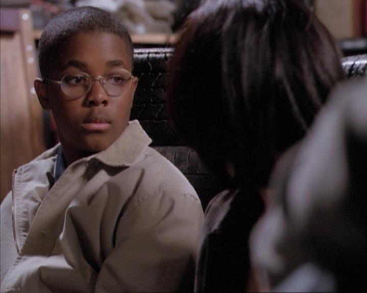 Charmed-Online-dot-net_114SecretsAndGuys1376.jpg Charmed-Online-dot-net_114SecretsAndGuys1376.jpg