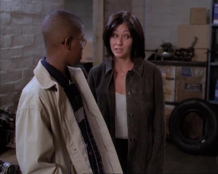 Charmed-Online-dot-net_114SecretsAndGuys1834.jpg Charmed-Online-dot-net_114SecretsAndGuys1834.jpg