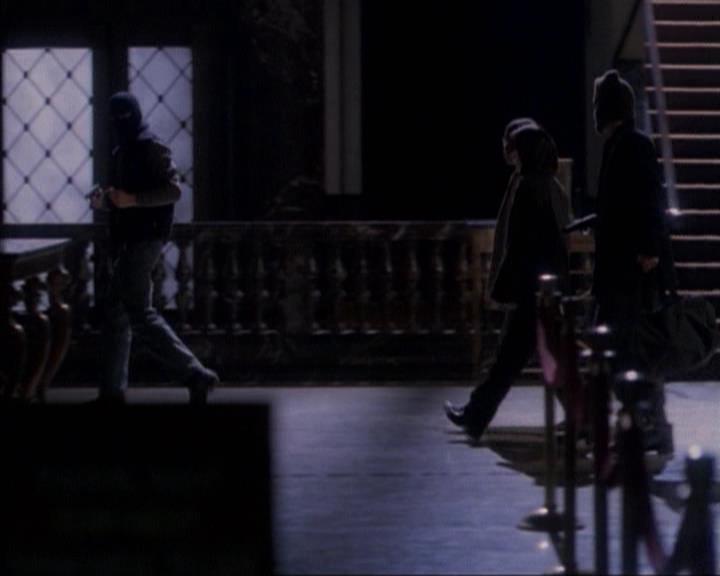 Charmed-Online-dot-net_114SecretsAndGuys2049.jpg Charmed-Online-dot-net_114SecretsAndGuys2049.jpg