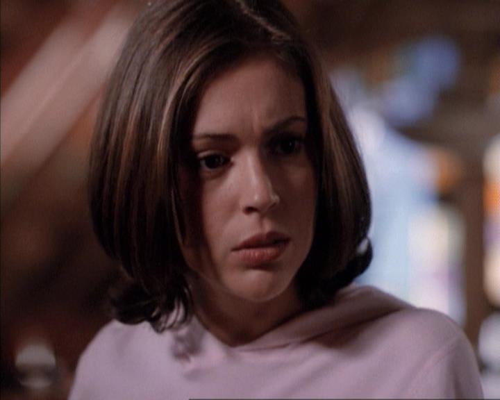 Charmed-Online-dot-net_114SecretsAndGuys2386.jpg Charmed-Online-dot-net_114SecretsAndGuys2386.jpg