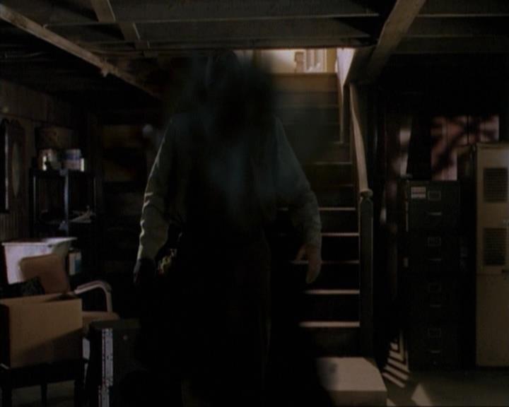Charmed-Online-dot-net_115IsThereAWoogyInTheHouse0177.jpg