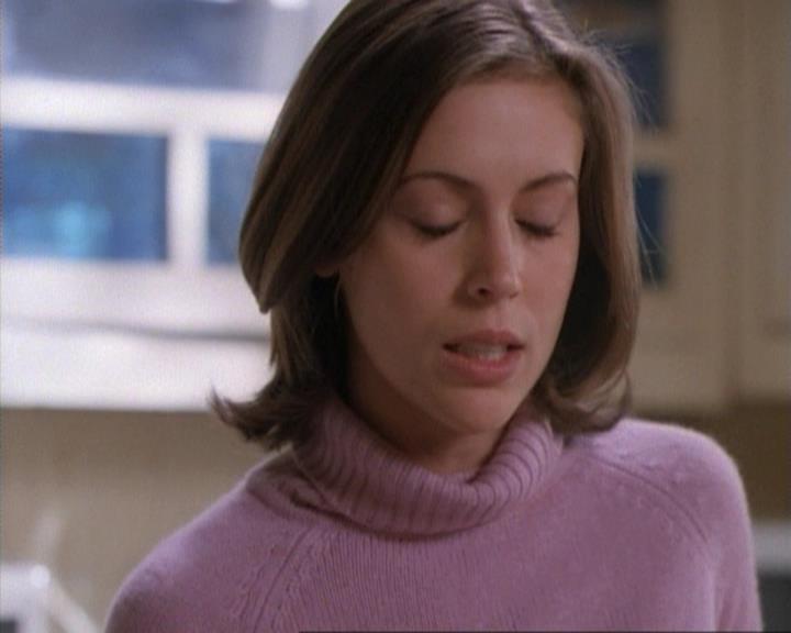Charmed-Online-dot-net_115IsThereAWoogyInTheHouse0199.jpg