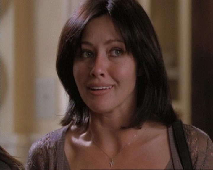 Charmed-Online-dot-net_115IsThereAWoogyInTheHouse0220.jpg