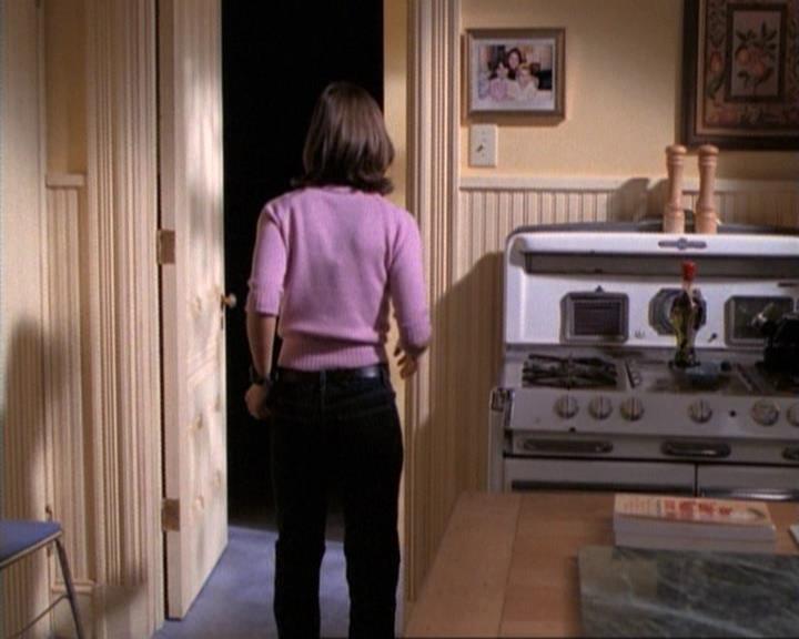 Charmed-Online-dot-net_115IsThereAWoogyInTheHouse0580.jpg