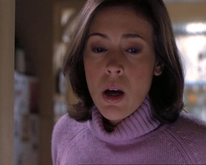 Charmed-Online-dot-net_115IsThereAWoogyInTheHouse0627.jpg