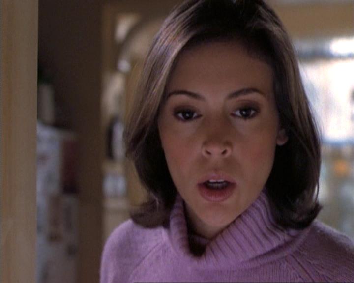 Charmed-Online-dot-net_115IsThereAWoogyInTheHouse0630.jpg