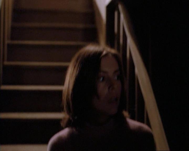 Charmed-Online-dot-net_115IsThereAWoogyInTheHouse0647.jpg
