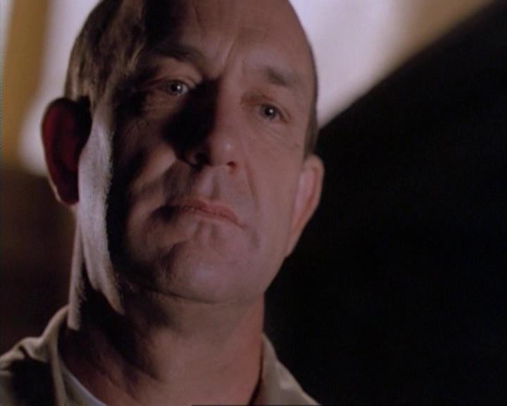 Charmed-Online-dot-net_115IsThereAWoogyInTheHouse0654.jpg