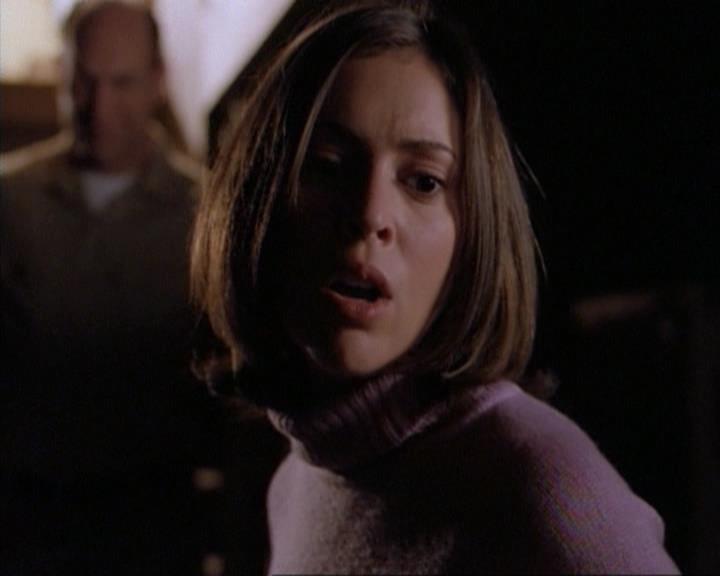 Charmed-Online-dot-net_115IsThereAWoogyInTheHouse0662.jpg