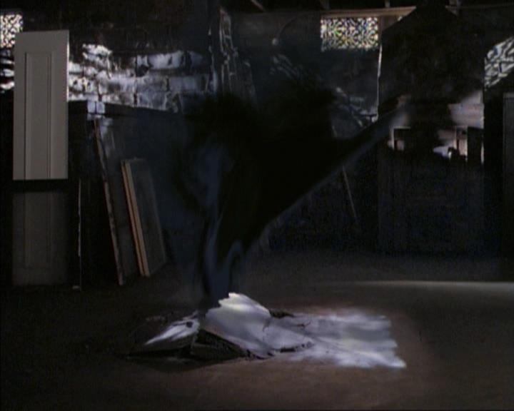 Charmed-Online-dot-net_115IsThereAWoogyInTheHouse0665.jpg