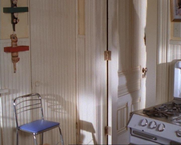 Charmed-Online-dot-net_115IsThereAWoogyInTheHouse0732.jpg