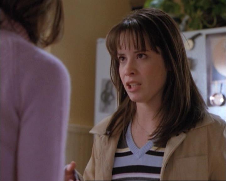 Charmed-Online-dot-net_115IsThereAWoogyInTheHouse0758.jpg