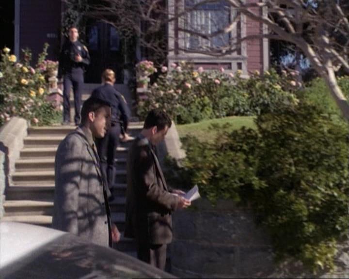 Charmed-Online-dot-net_115IsThereAWoogyInTheHouse0778.jpg
