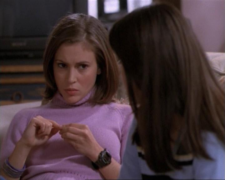 Charmed-Online-dot-net_115IsThereAWoogyInTheHouse0810.jpg