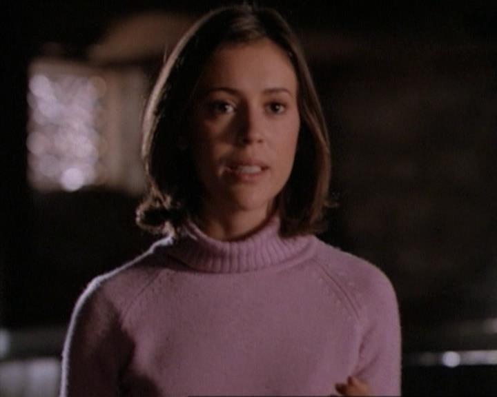 Charmed-Online-dot-net_115IsThereAWoogyInTheHouse0887.jpg