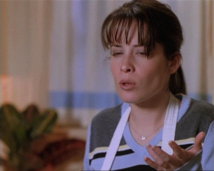 Charmed-Online-dot-net_115IsThereAWoogyInTheHouse0939.jpg