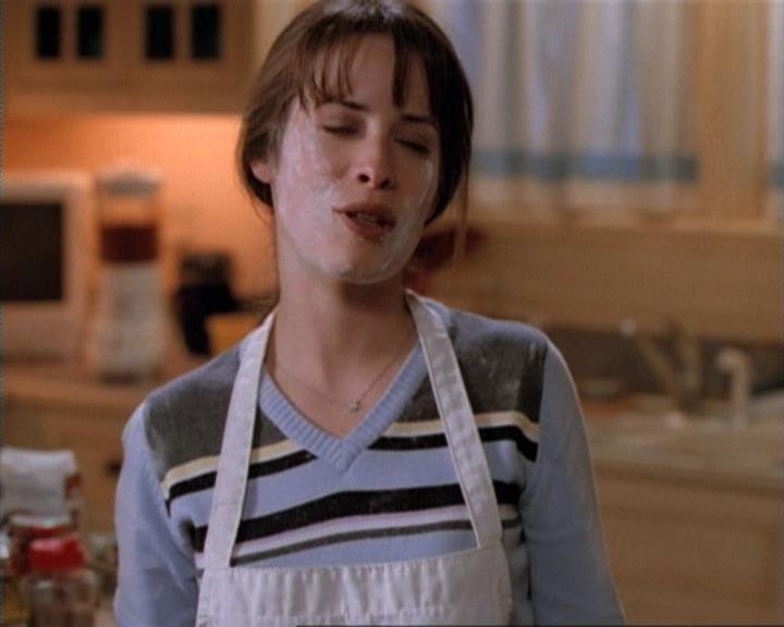 Charmed-Online-dot-net_115IsThereAWoogyInTheHouse1016.jpg