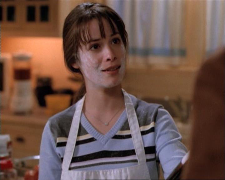 Charmed-Online-dot-net_115IsThereAWoogyInTheHouse1023.jpg