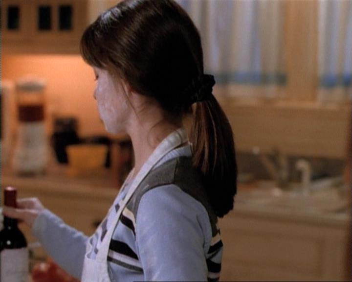 Charmed-Online-dot-net_115IsThereAWoogyInTheHouse1025.jpg