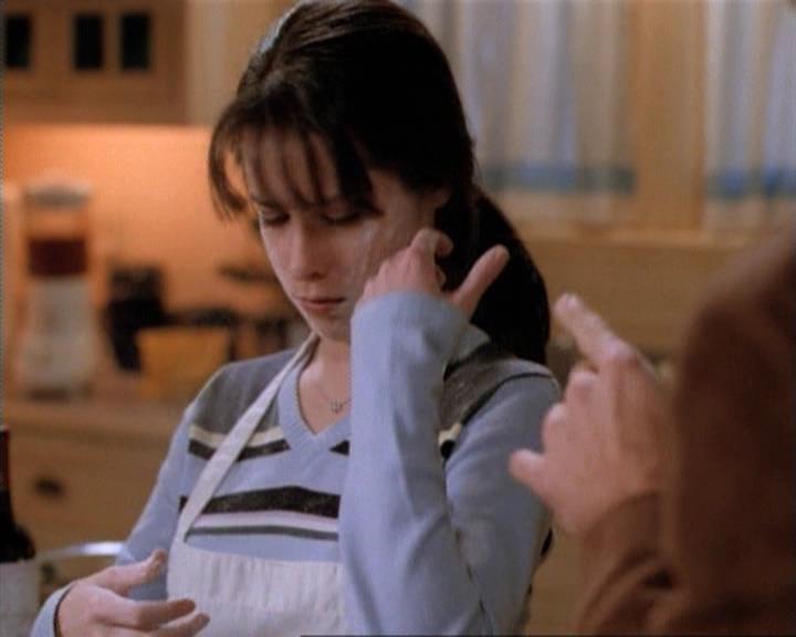Charmed-Online-dot-net_115IsThereAWoogyInTheHouse1030.jpg