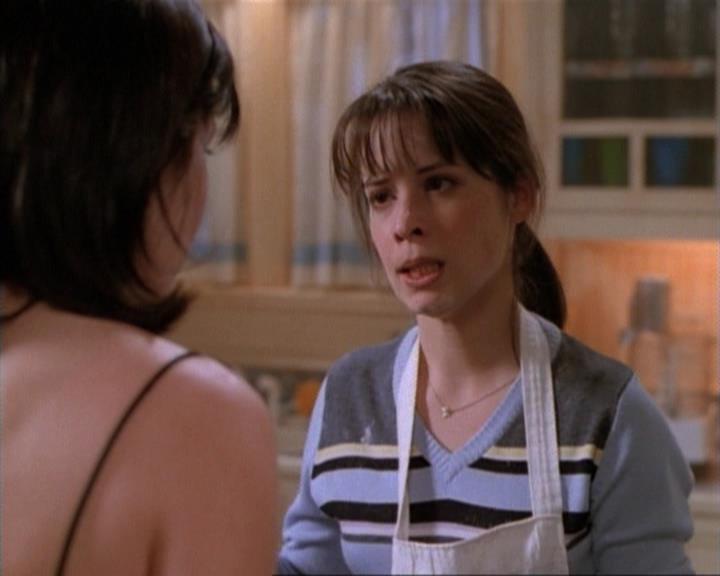 Charmed-Online-dot-net_115IsThereAWoogyInTheHouse1192.jpg