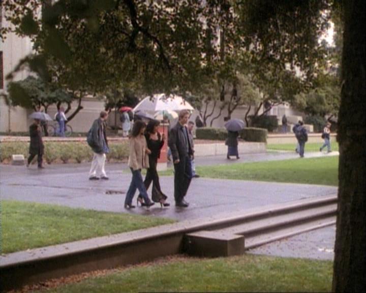 Charmed-Online-dot-net_115IsThereAWoogyInTheHouse1486.jpg