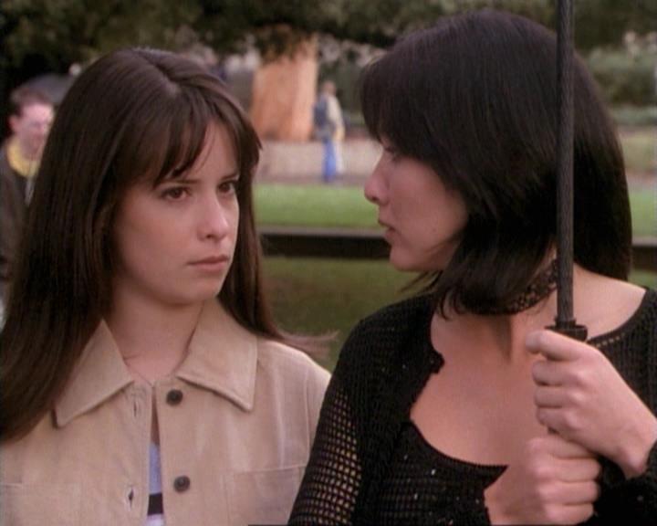 Charmed-Online-dot-net_115IsThereAWoogyInTheHouse1511.jpg