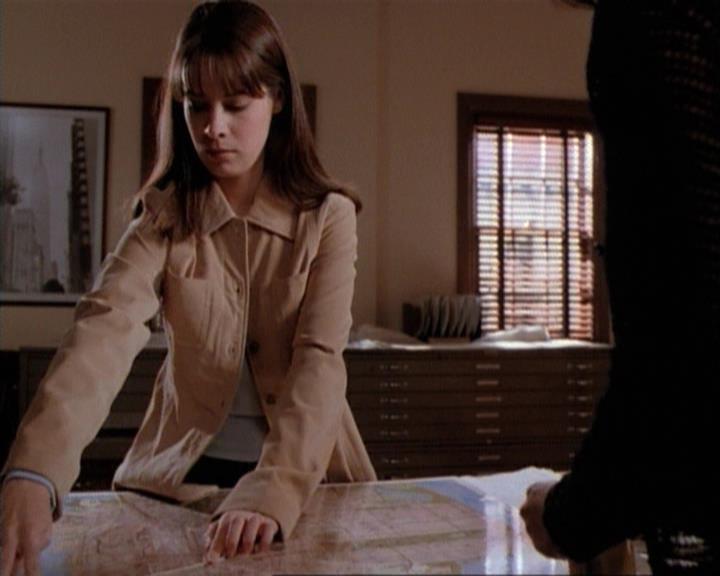 Charmed-Online-dot-net_115IsThereAWoogyInTheHouse1549.jpg
