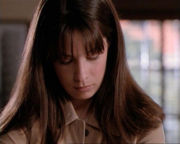 Charmed-Online-dot-net_115IsThereAWoogyInTheHouse1568.jpg