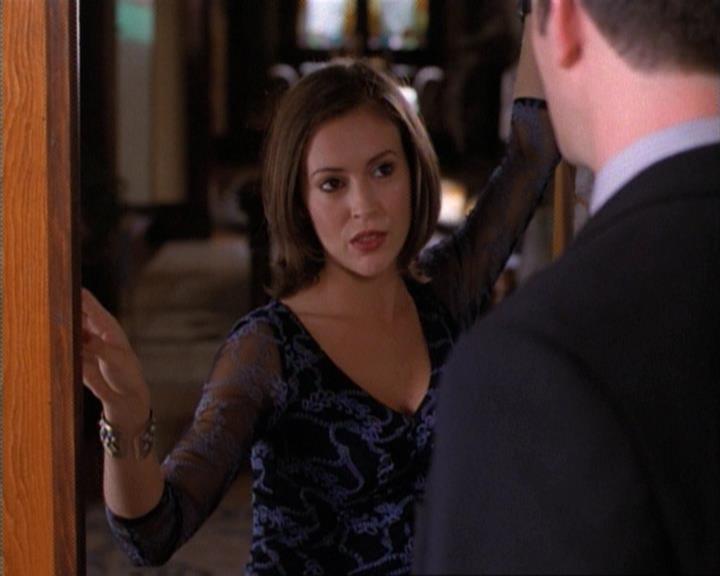 Charmed-Online-dot-net_115IsThereAWoogyInTheHouse1673.jpg