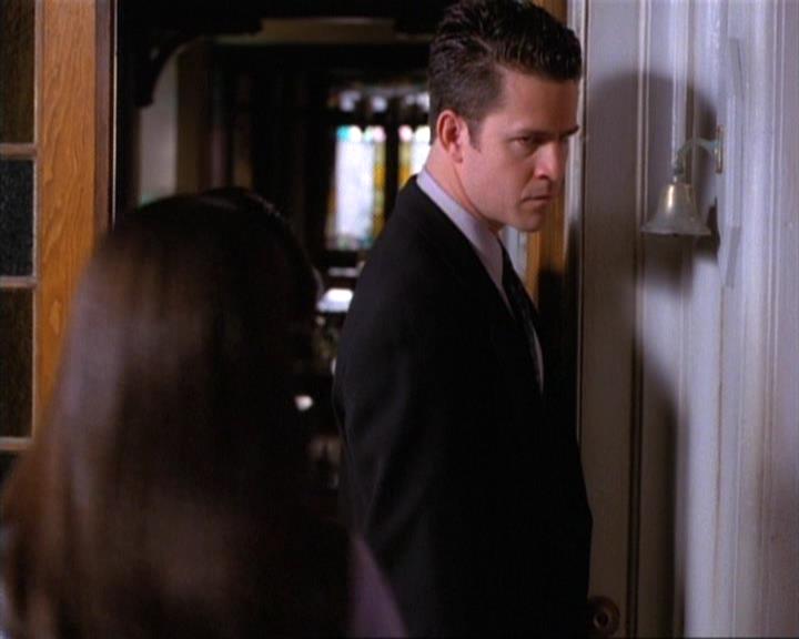 Charmed-Online-dot-net_115IsThereAWoogyInTheHouse1747.jpg