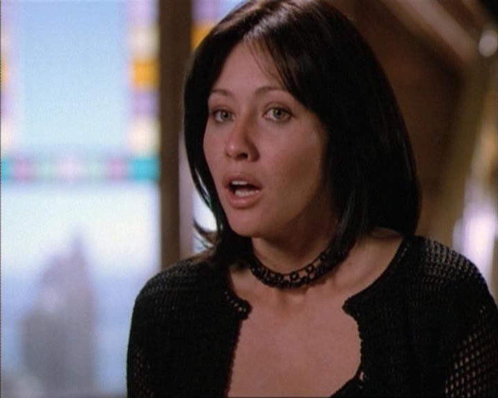 Charmed-Online-dot-net_115IsThereAWoogyInTheHouse1819.jpg