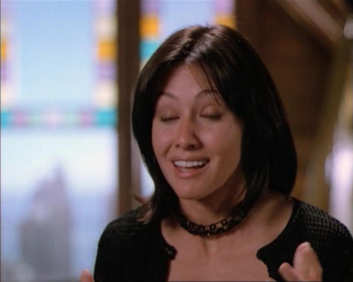 Charmed-Online-dot-net_115IsThereAWoogyInTheHouse1861.jpg
