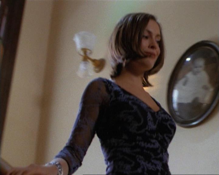 Charmed-Online-dot-net_115IsThereAWoogyInTheHouse1973.jpg